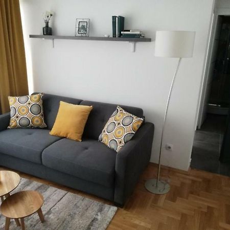 זאגרב Apartments Ali מראה חיצוני תמונה