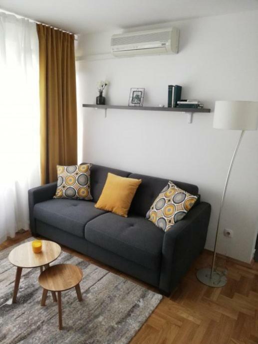 זאגרב Apartments Ali מראה חיצוני תמונה