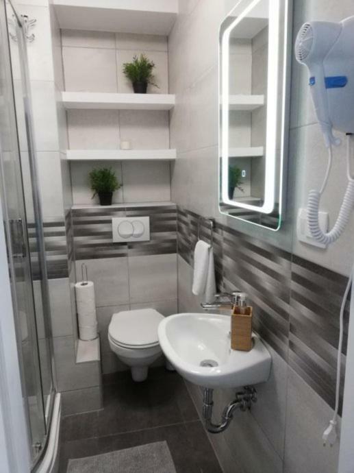 זאגרב Apartments Ali מראה חיצוני תמונה