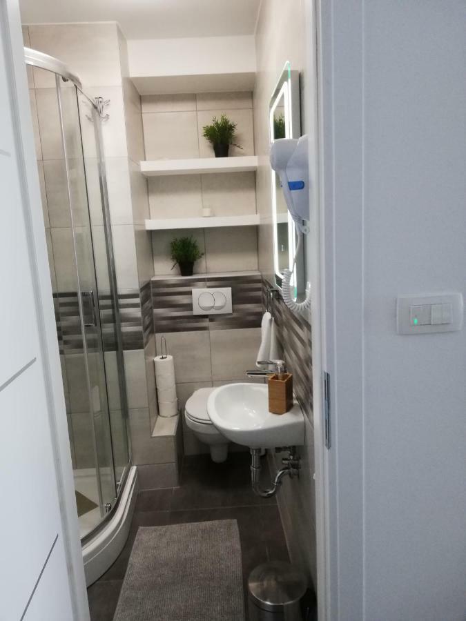 זאגרב Apartments Ali מראה חיצוני תמונה